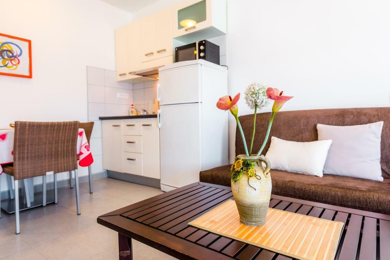 Apartmani Gelo Klek Eksteriør billede